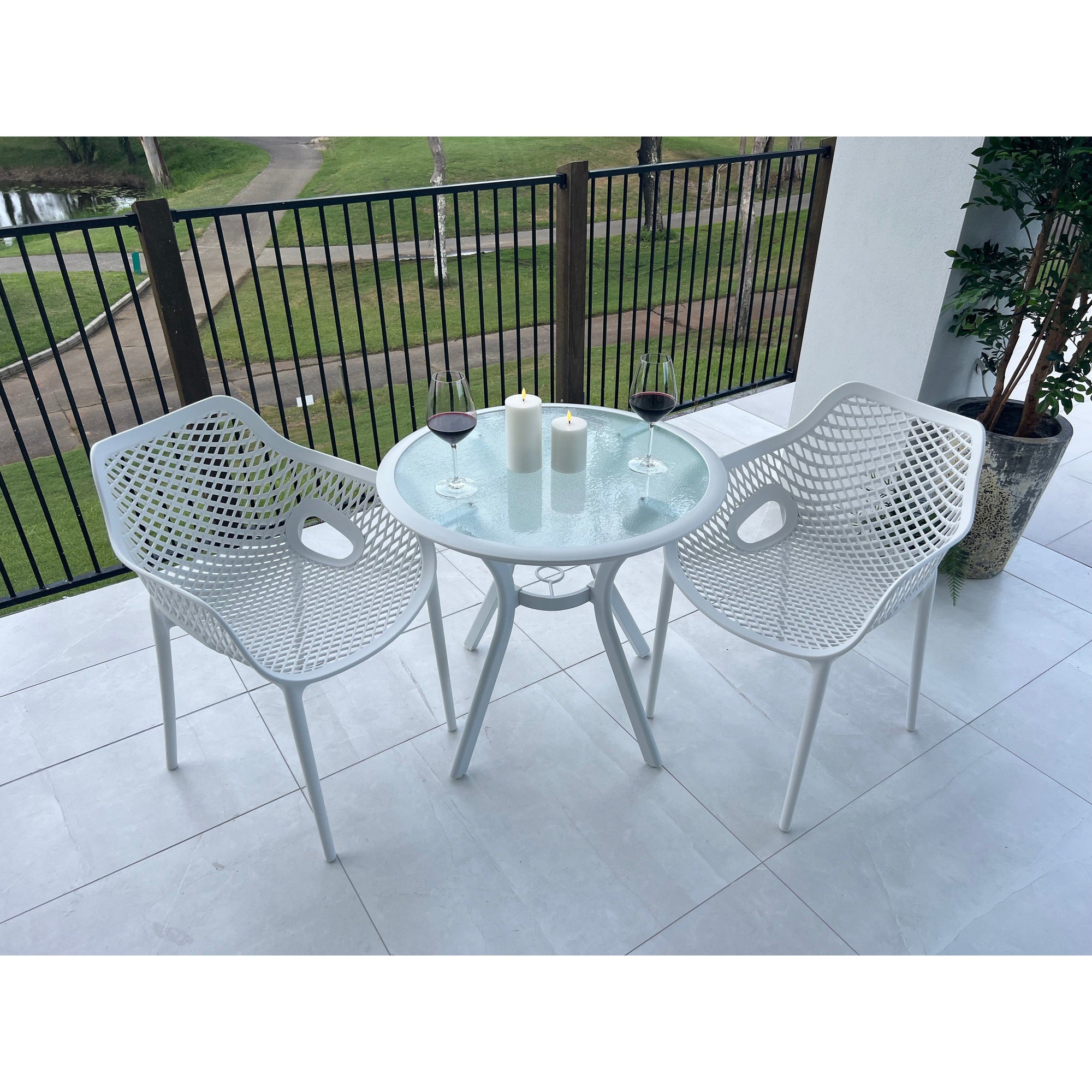 best-outdoor-furniture-Roma XL Coventry 76 - 3pce Outdoor Dining Set