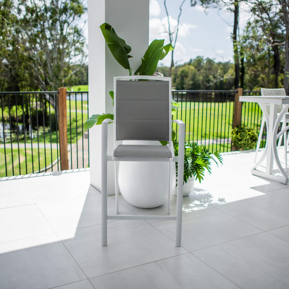 best-outdoor-furniture-Shelby - Bar Chair #color_WHITE