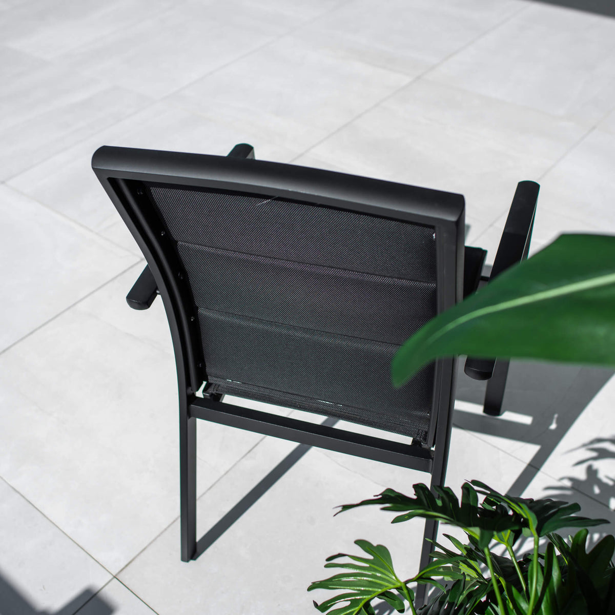 best-outdoor-furniture-Shelby - Outdoor Chair #color_BLACK