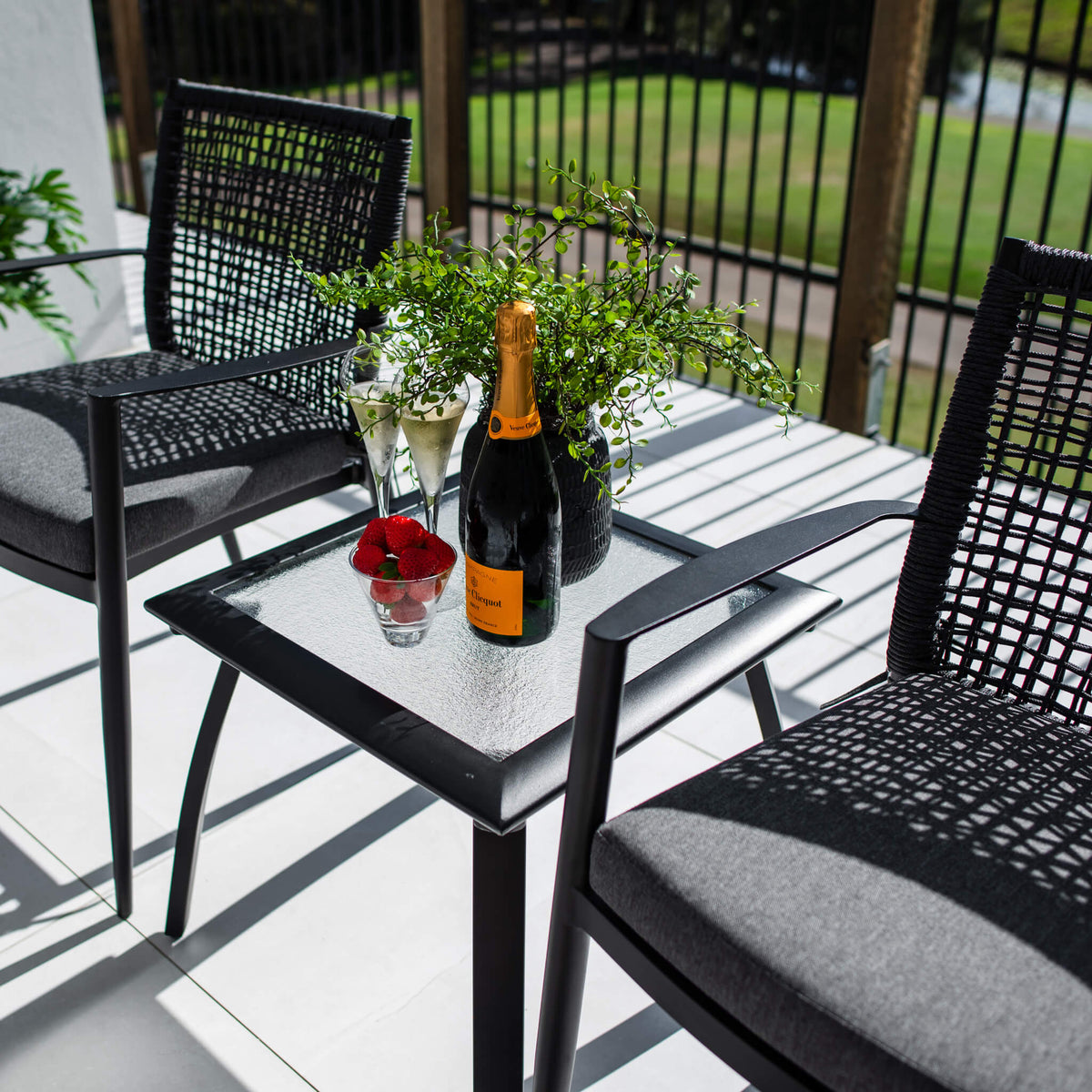 best-outdoor-furniture-Vienna Rope Shelby - 3pce - Outdoor Bistro Set #color_BLACK