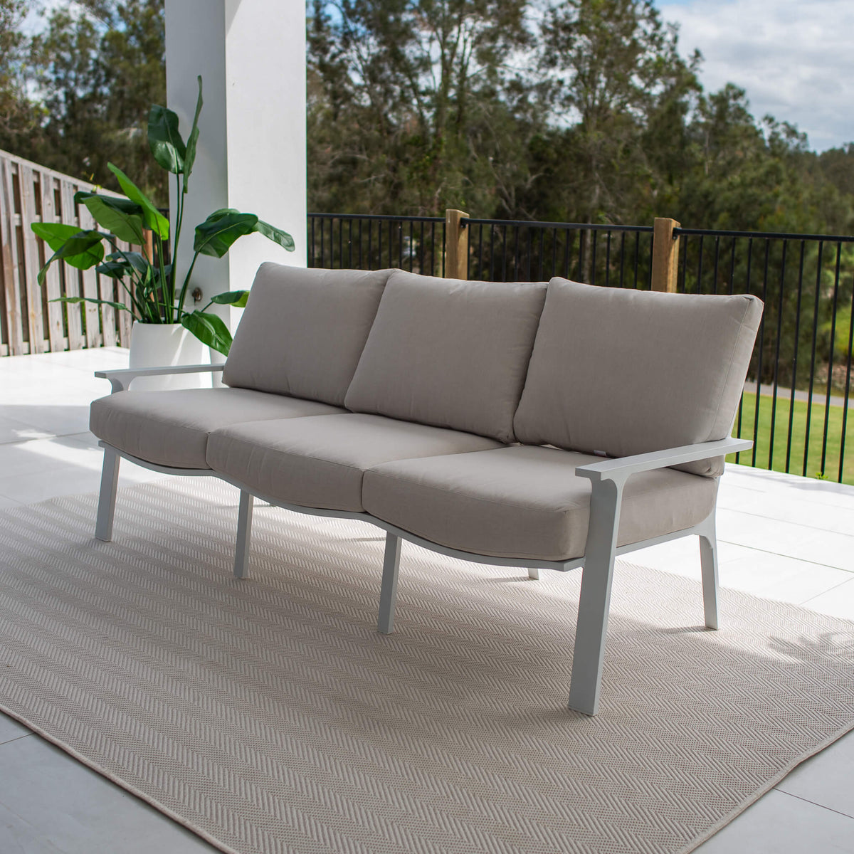 Bermuda 3 Seater - Outdoor Lounge
