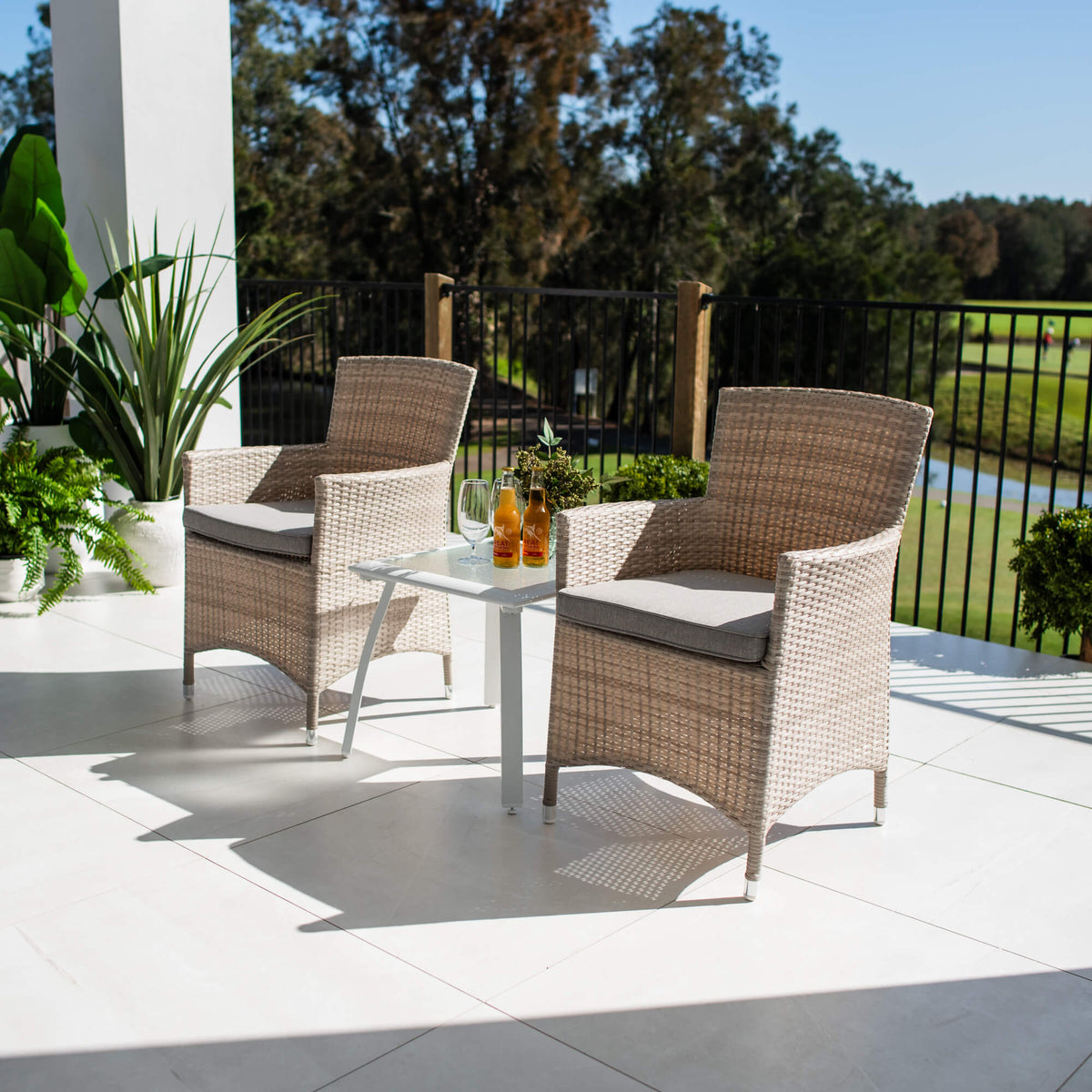 best-outdoor-furniture-Aspen Shelby - 3pce - Outdoor Bistro Set #color_BONE WHITE