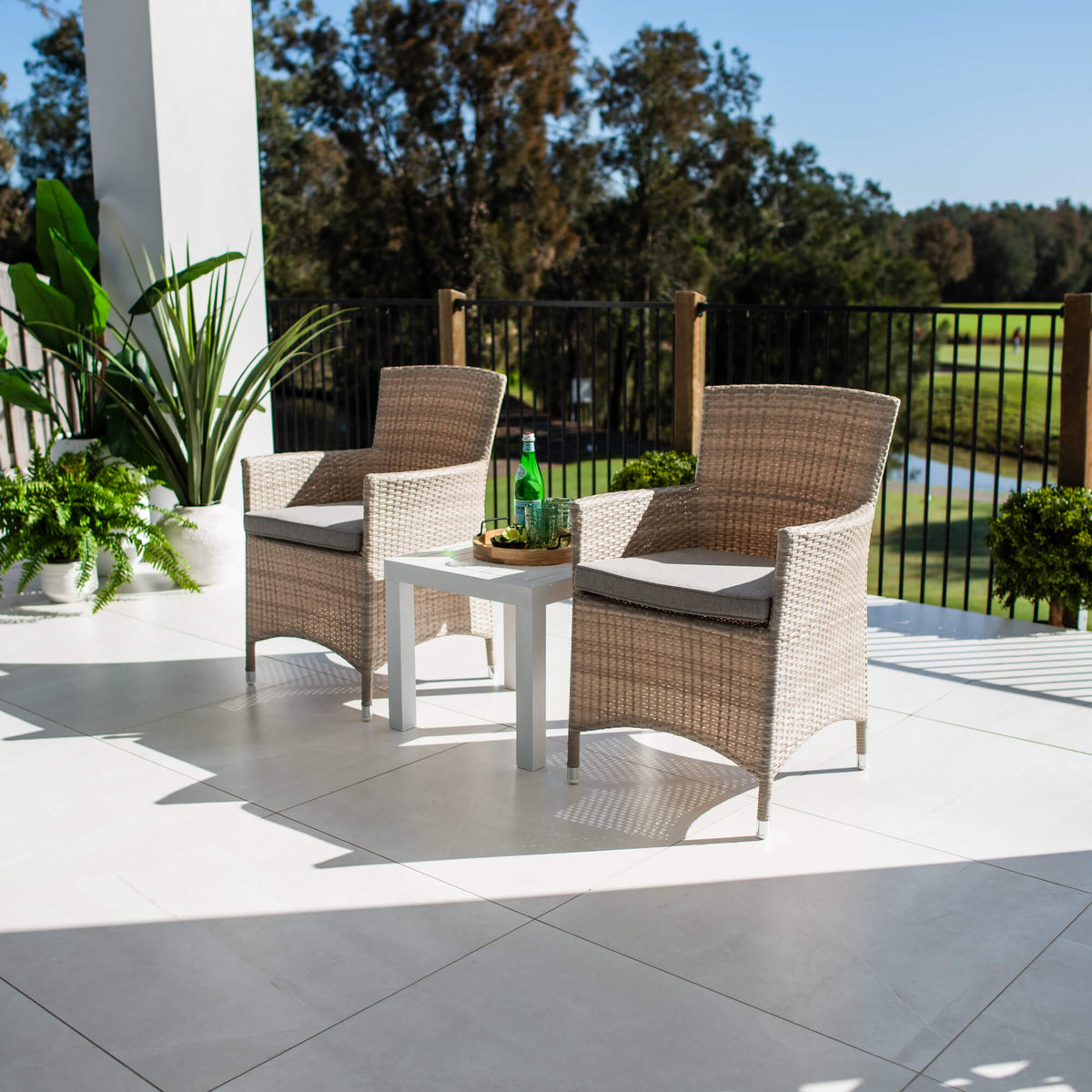 best-outdoor-furniture-Aspen Slat - 3pce - Outdoor Bistro Set #color_BONE