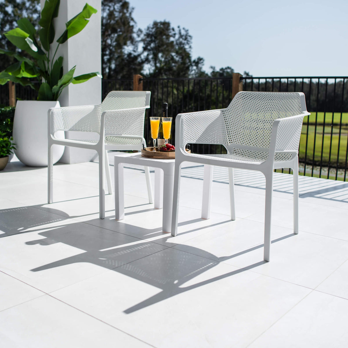 best-outdoor-furniture-Nero Bali - 3pce - Outdoor Bistro Set