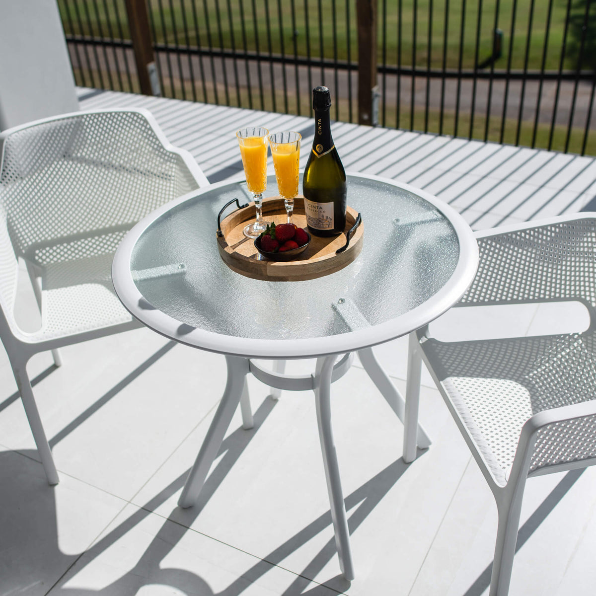 Nero Coventry - 3pce - Outdoor Dining Set