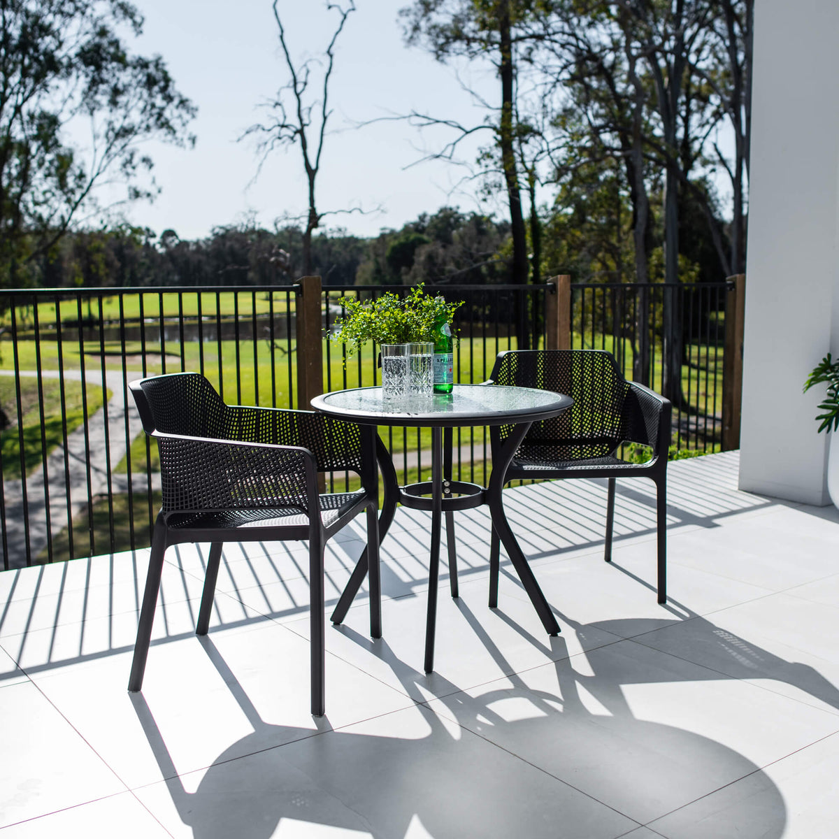 Nero Coventry - 3pce - Outdoor Dining Set