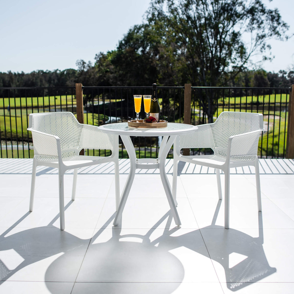 best-outdoor-furniture-Nero Coventry - 3pce - Outdoor Dining Set #color_WHITE