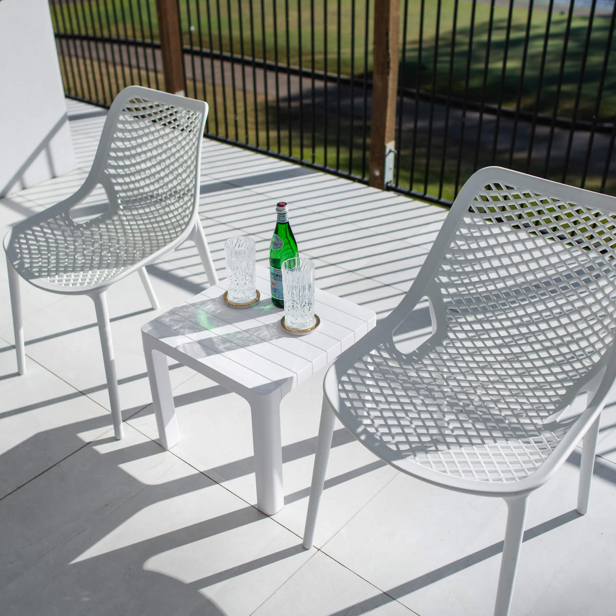 best-outdoor-furniture-Roma Bali - 3pce - Outdoor Bistro Set #color_WHITE