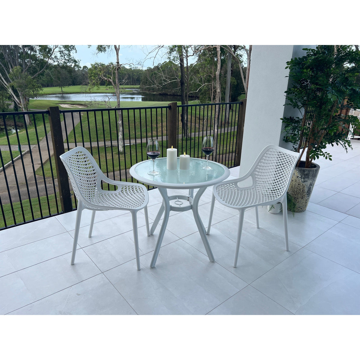 best-outdoor-furniture-Roma Coventry 76 - 3pce Outdoor Dining Set