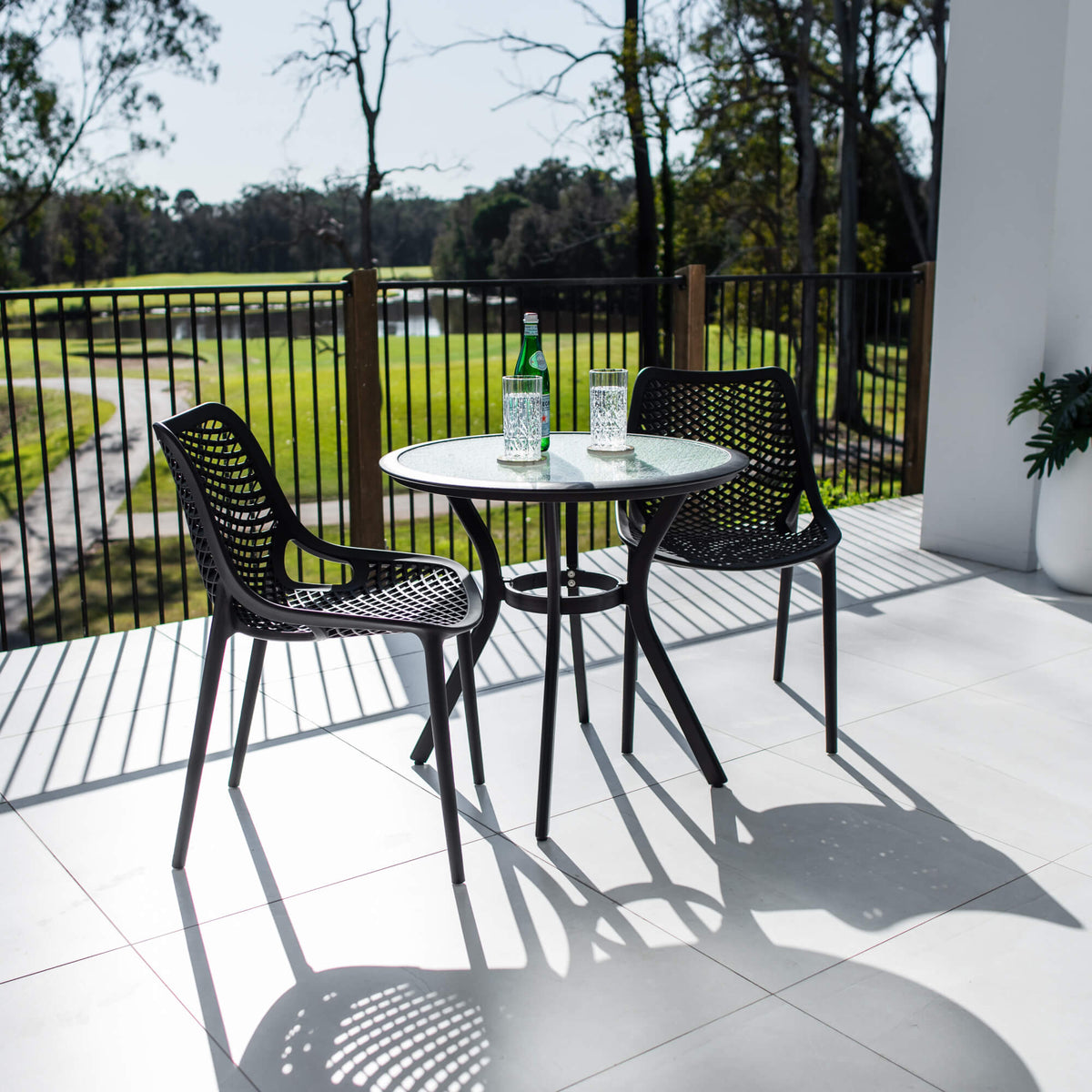 best-outdoor-furniture-Roma Coventry - 3pce - Outdoor Bistro Set #color_BLACK