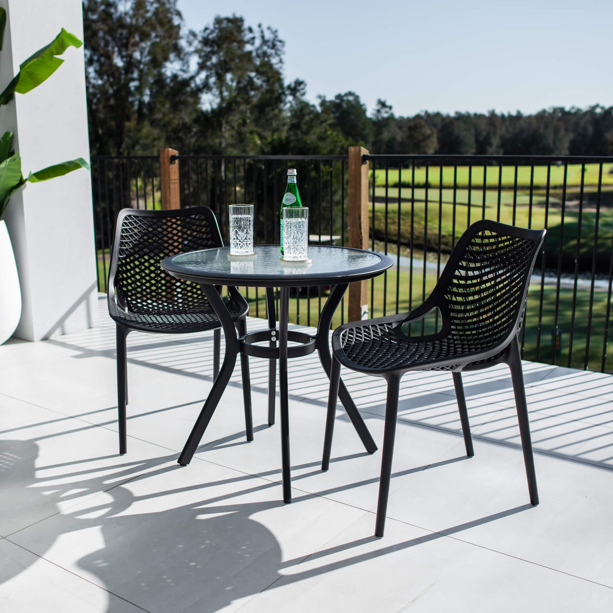 best-outdoor-furniture-Roma Coventry - 3pce - Outdoor Bistro Set #color_BLACK