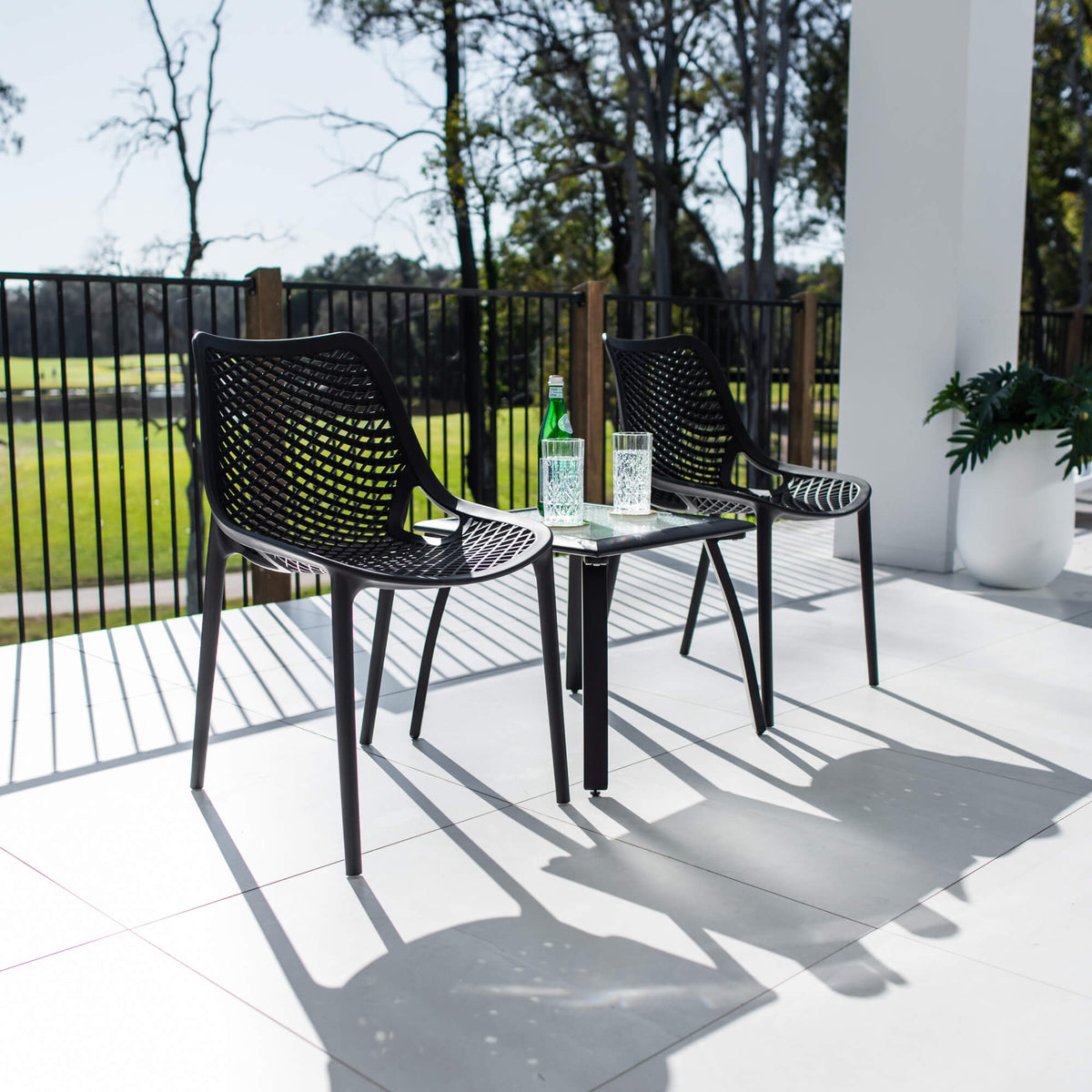 best-outdoor-furniture-Roma Shelby - 3pce - Outdoor Bistro Set #color_BLACK