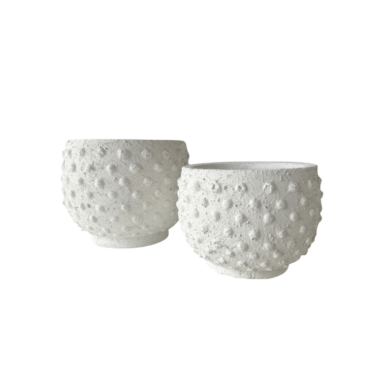 best-outdoor-furniture-Sandy Spot Plant Pot