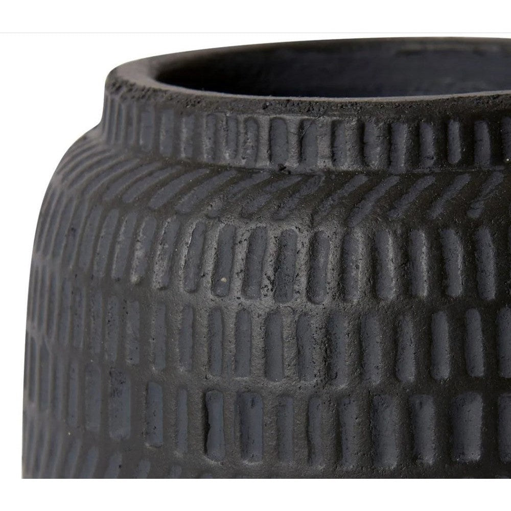 best-outdoor-furniture-Terrell Pot - Black