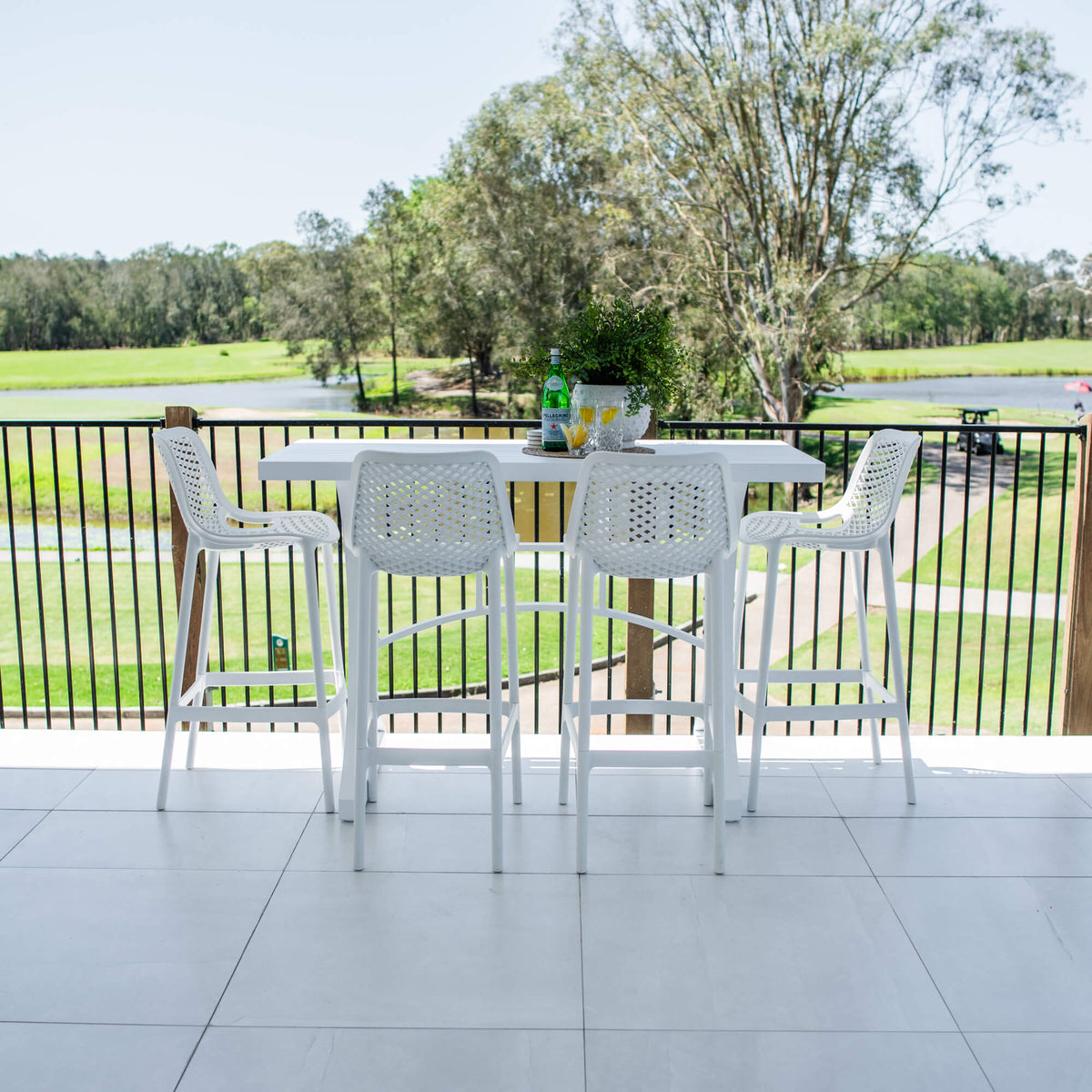 best-outdoor-furniture-Air 75 - Bergen Slat Bar 150 - 5pce - Outdoor Bar Set #color_WHITE