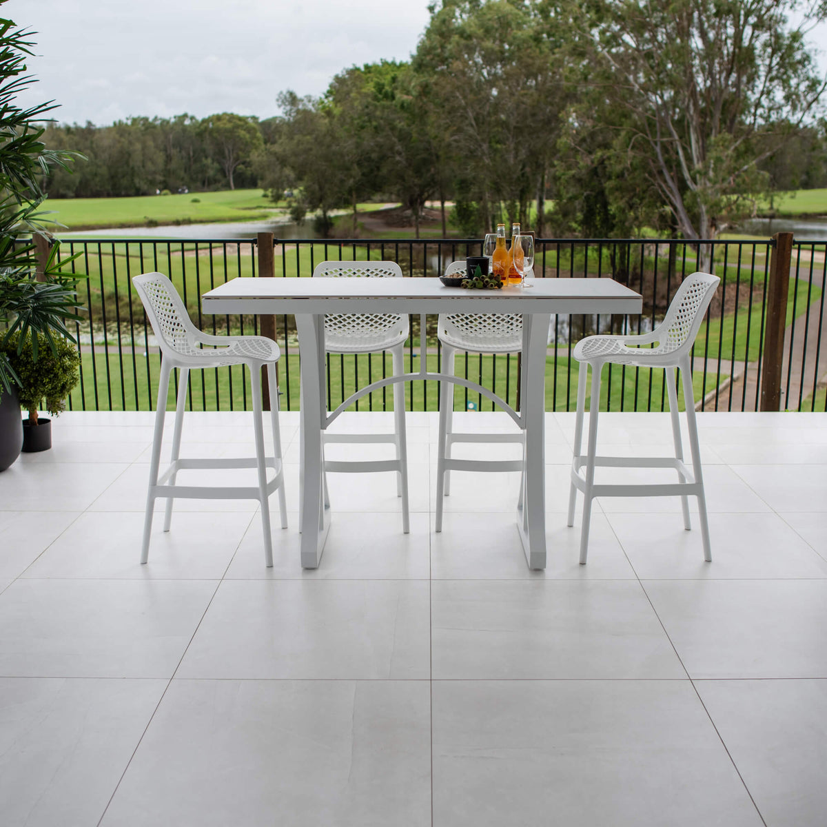 best-outdoor-furniture-Air 75 Malibu - 5pce (150x65) - Outdoor Bar Set #color_WHITE