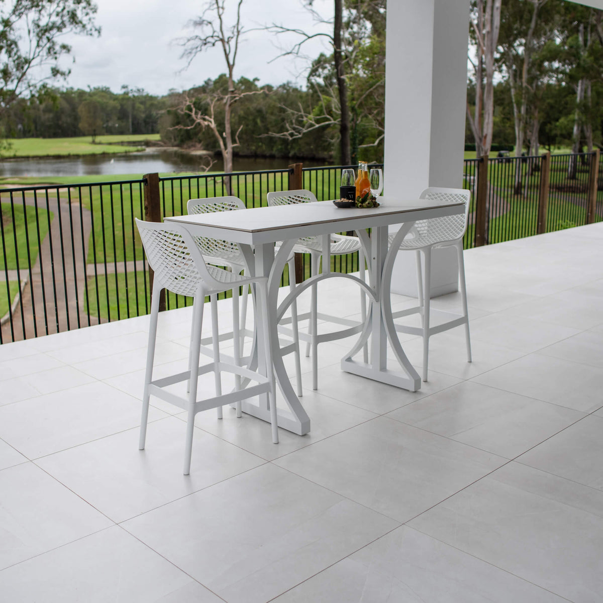 best-outdoor-furniture-Air 75 Malibu - 5pce (150x65) - Outdoor Bar Set #color_WHITE