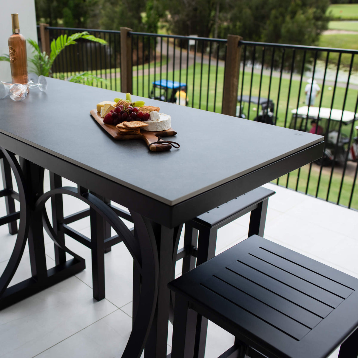 best-outdoor-furniture-Kirra Malibu - 5pce (150x65) - Outdoor Bar Set #color_BLACK