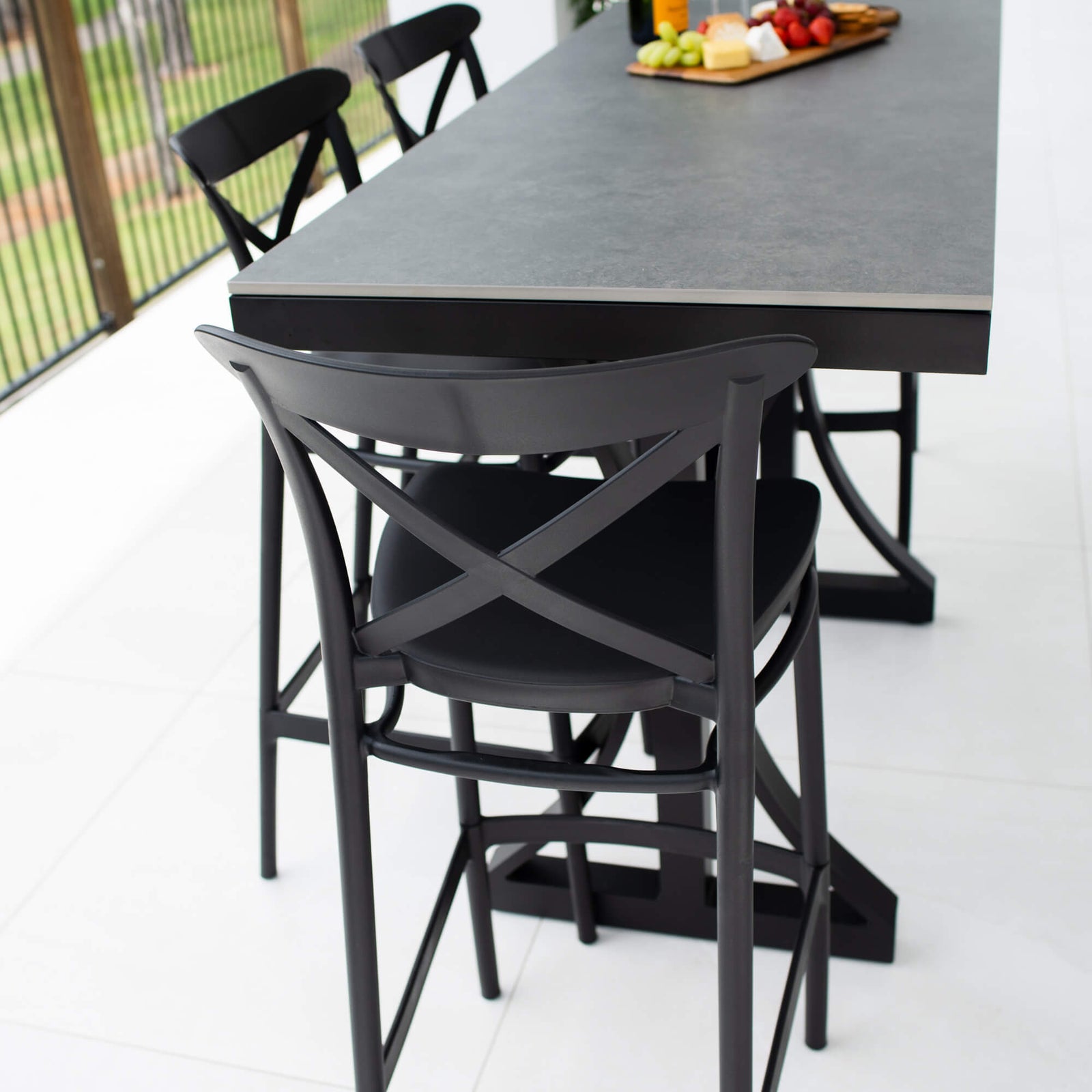 best-outdoor-furniture-Portsea 75 Malibu - 5pce (150x65) - Outdoor Bar Set #color_BLACK