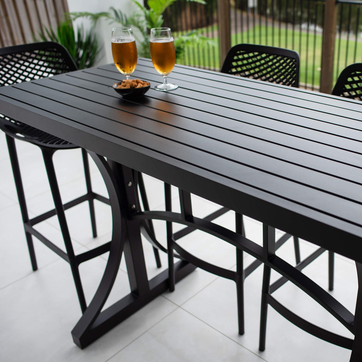 best-outdoor-furniture-Roma 75 - Bergen Slat Bar 150 - 5pce - Outdoor Bar Set #color_BLACK