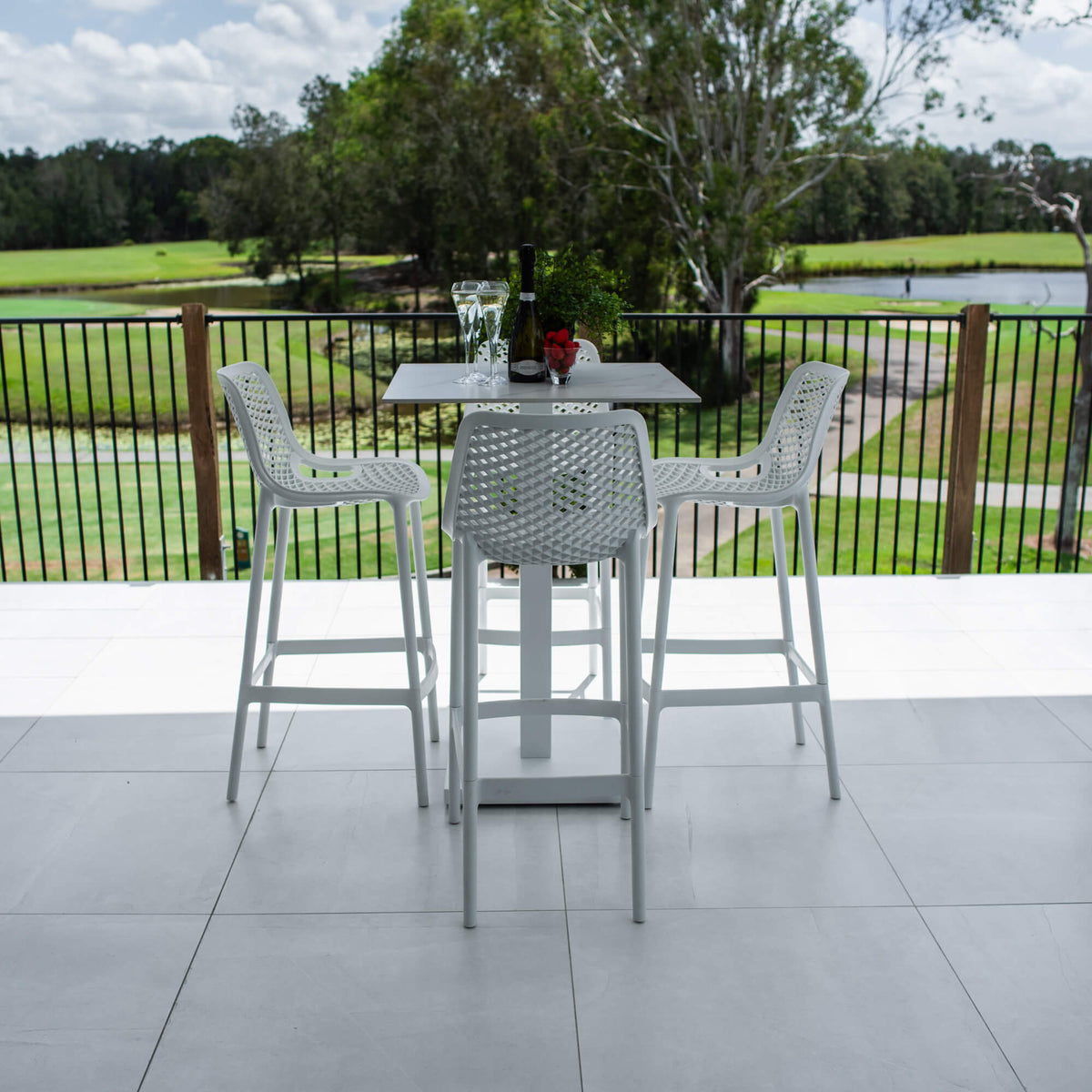 Roma 75 Lennox - 5pce (70x70) - Outdoor Bar Set