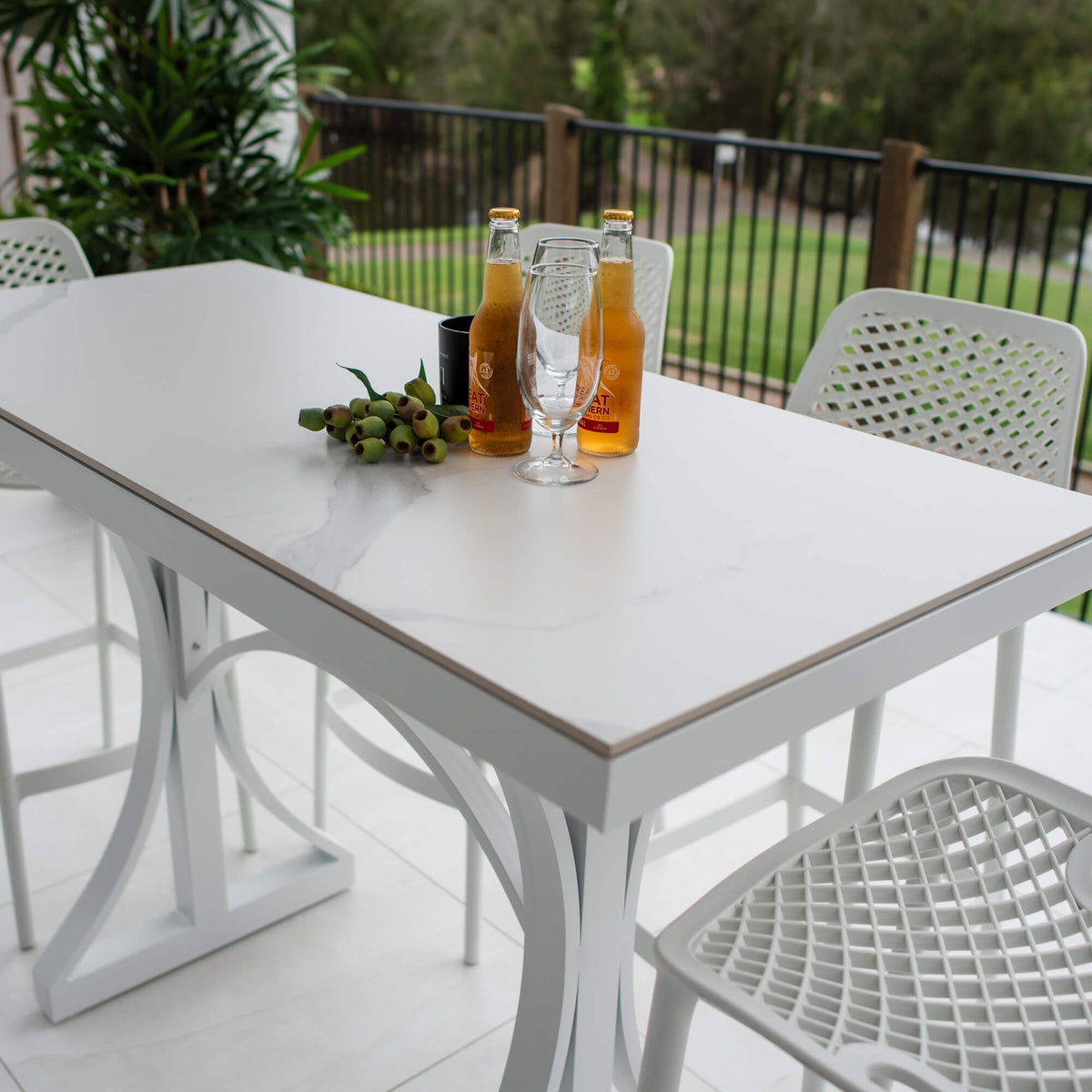 best-outdoor-furniture-Roma 75 Malibu - 5pce (150x65) - Outdoor Bar Set #color_WHITE