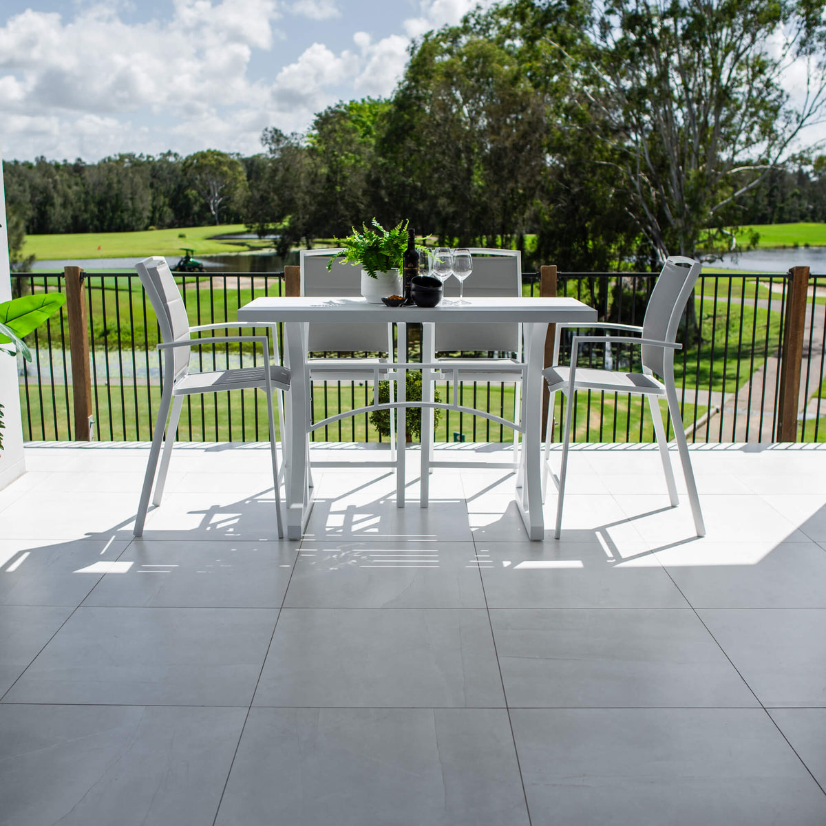 Shelby - Bergen Slat Bar 150 - 5pce - Outdoor Bar Set