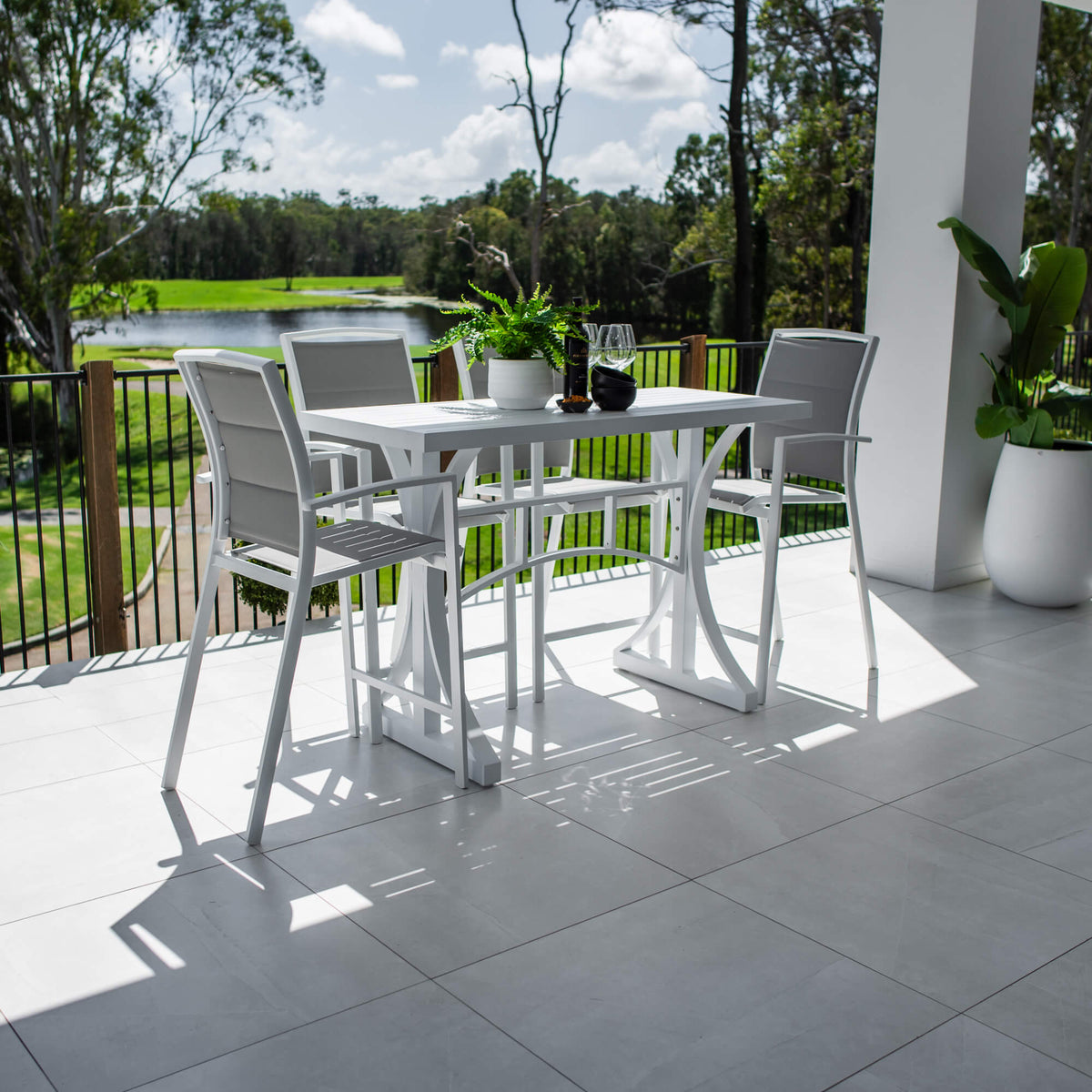 Shelby - Bergen Slat Bar 150 - 5pce - Outdoor Bar Set