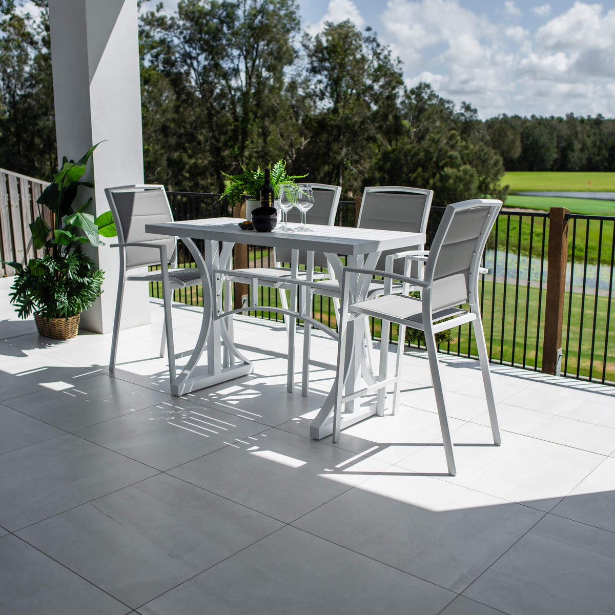 Shelby - Bergen Slat Bar 150 - 5pce - Outdoor Bar Set