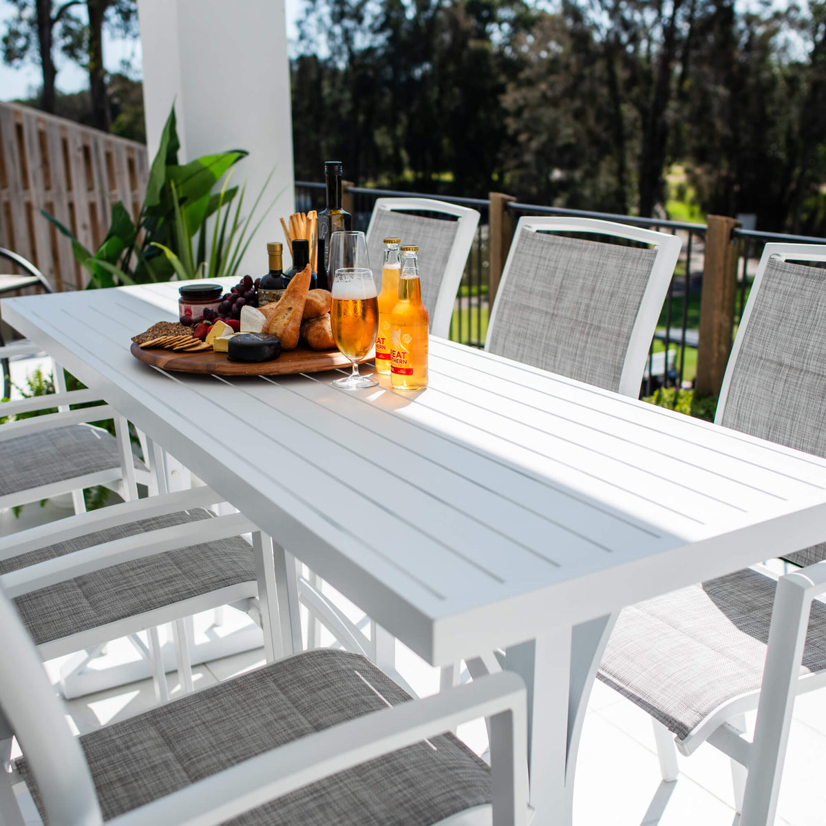 best-outdoor-furniture-Shelby - Bergen Slat Bar 200 - 7pce - Outdoor Bar Set #color_WHITE