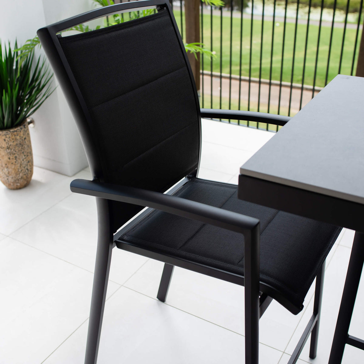 best-outdoor-furniture-Shelby Malibu - 5pce (150x65) - Outdoor Bar Set #color_BLACK