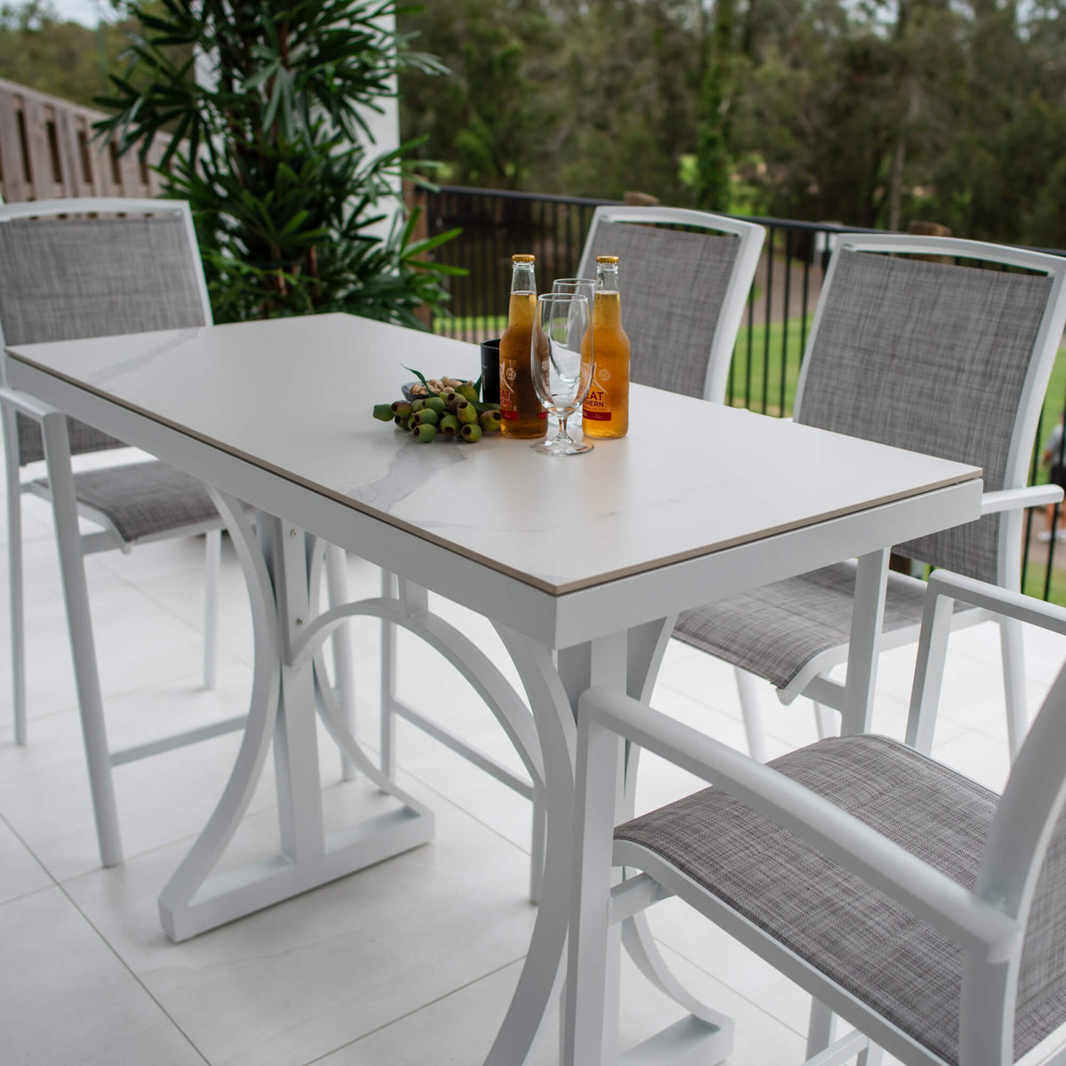 best-outdoor-furniture-Shelby Malibu - 5pce (150x65) - Outdoor Bar Set #color_WHITE