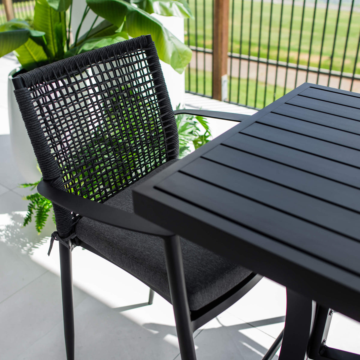 best-outdoor-furniture-Vienna Rope Bergen - 5pce (150x65) - Outdoor Bar Set #color_BLACK