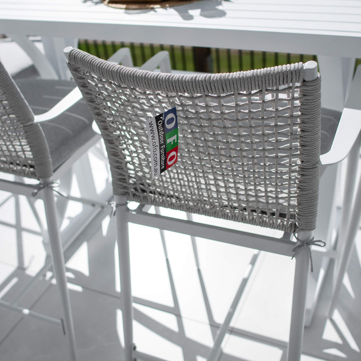 best-outdoor-furniture-Vienna Rope Bergen - 5pce (150x65) - Outdoor Bar Set #color_WHITE