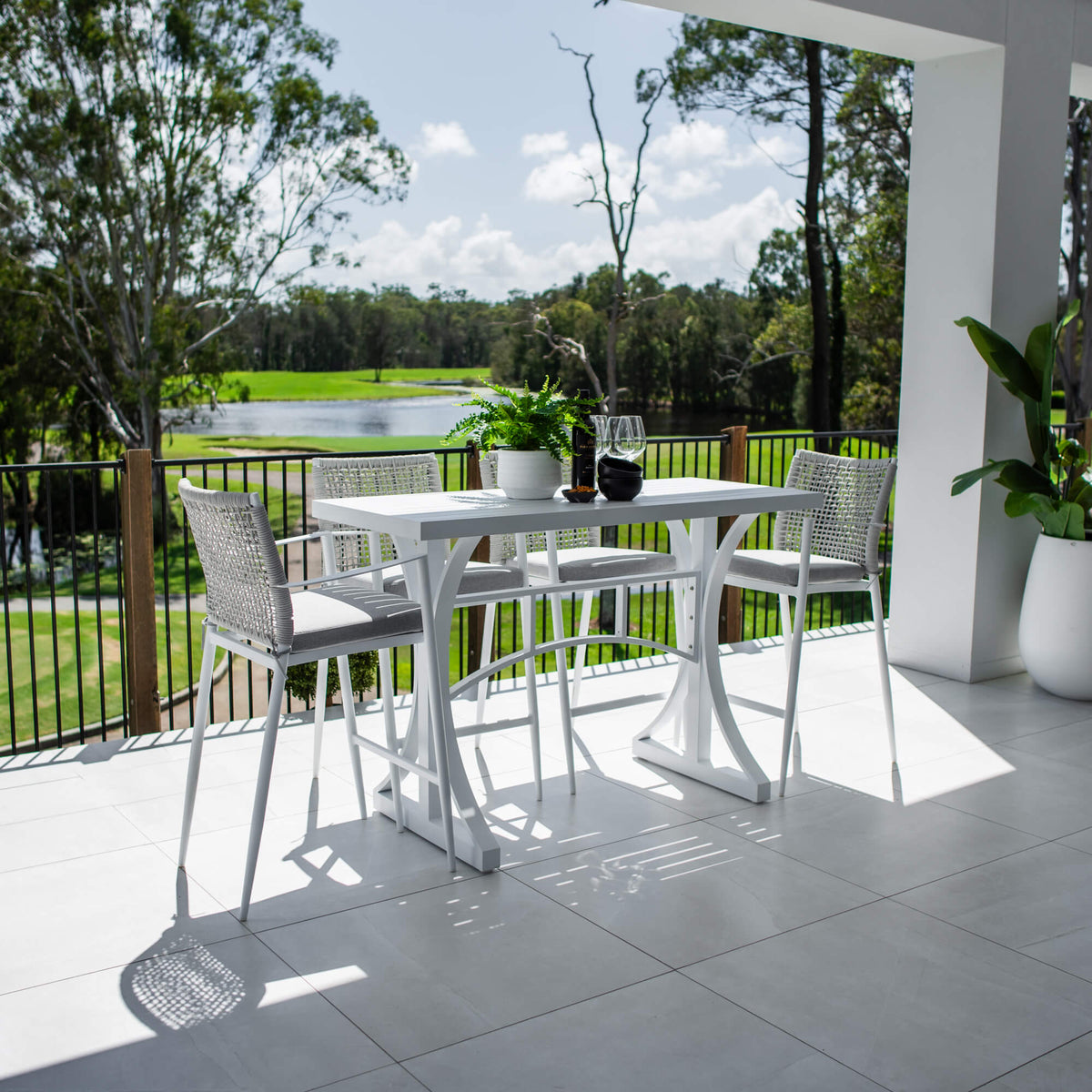 best-outdoor-furniture-Vienna Rope Bergen - 5pce (150x65) - Outdoor Bar Set #color_WHITE