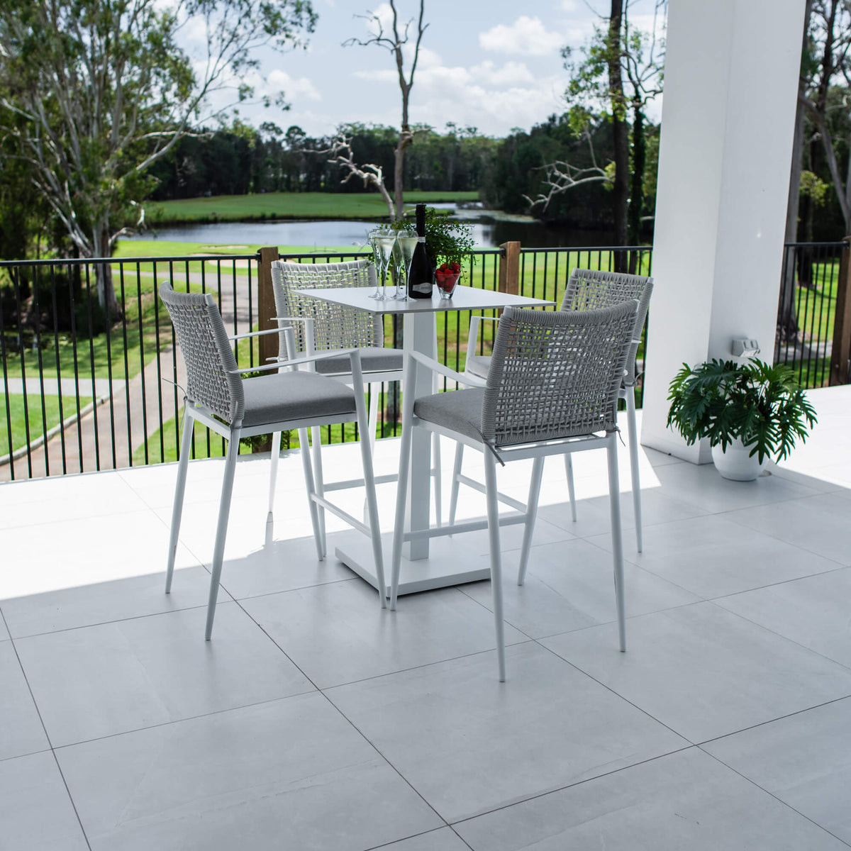Vienna Rope Lennox - 5pce (70x70) - Outdoor Bar Set