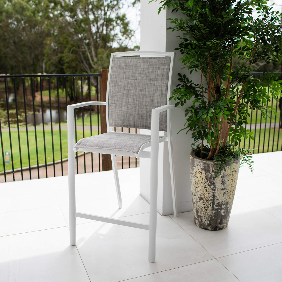 best-outdoor-furniture-Shelby - Bar Chair #color_WHITE