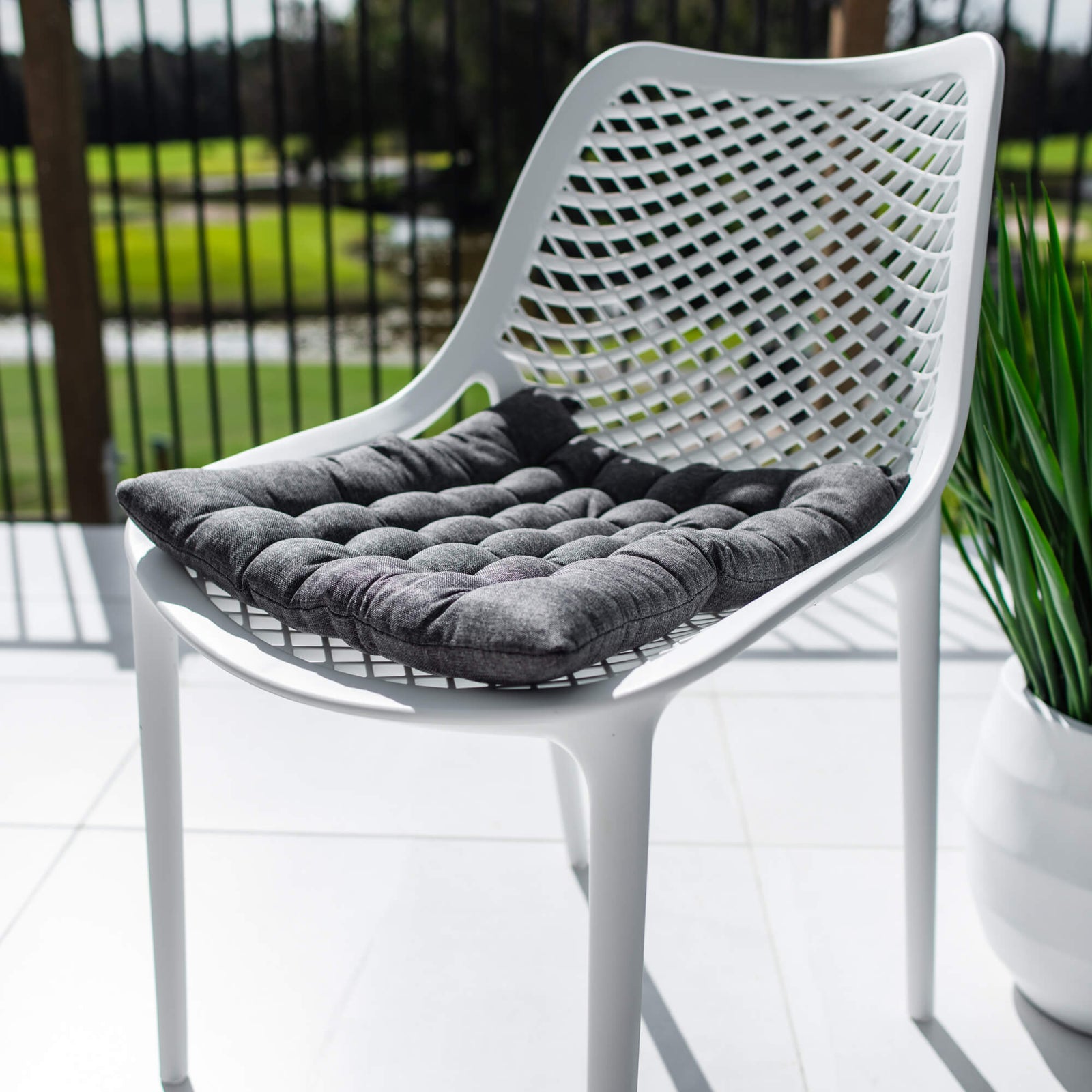 best-outdoor-furniture-Roma - Outdoor Seat Cushion