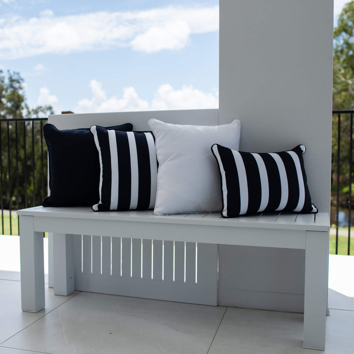 best-outdoor-furniture-Stella Plain 45 x 45cm - Outdoor Cushion