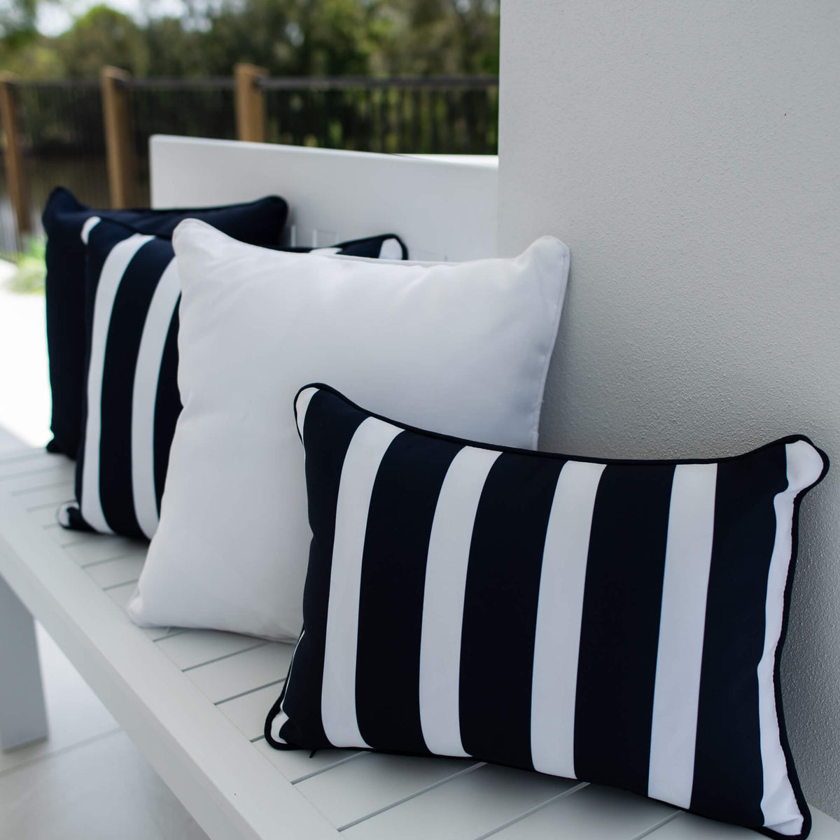 best-outdoor-furniture-Stella Plain 45 x 45cm - Outdoor Cushion