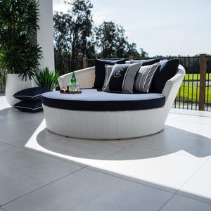 best-outdoor-furniture-Newport - Outdoor Daybed #color_NAVY