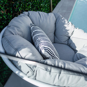 best-outdoor-furniture-Papasan - Outdoor Daybed #color_WHITE SILVER