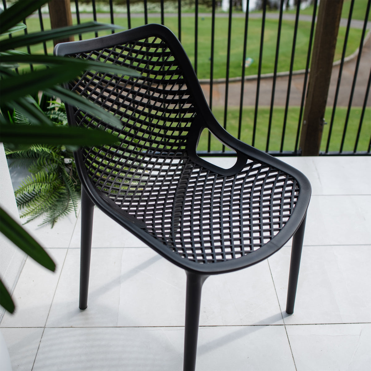 best-outdoor-furniture-Roma - Outdoor Chair #color_BLACK