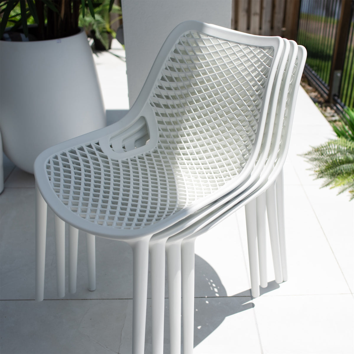 best-outdoor-furniture-Roma - Outdoor Chair #color_WHITE