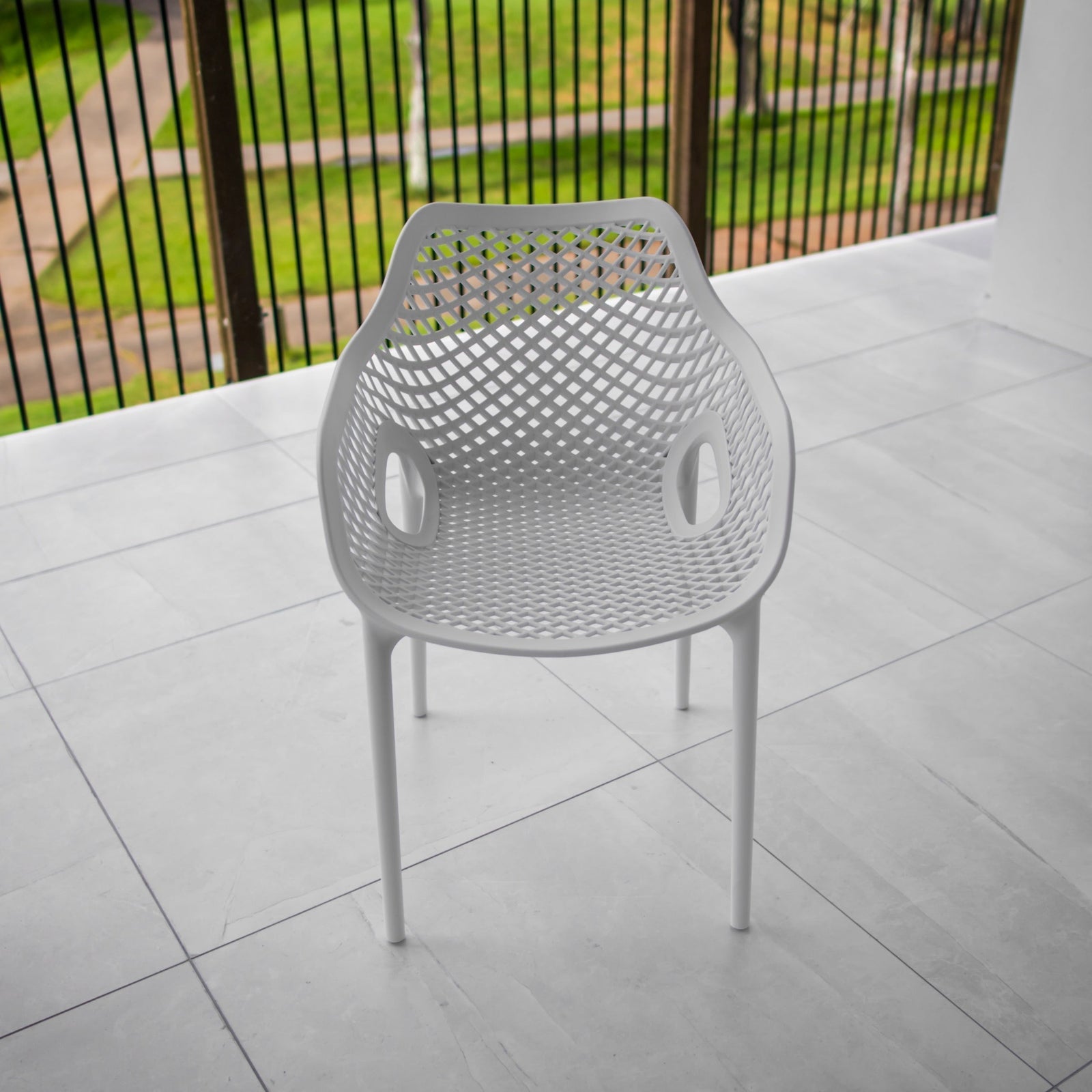 best-outdoor-furniture-Roma XL - Outdoor Chair #color_WHITE