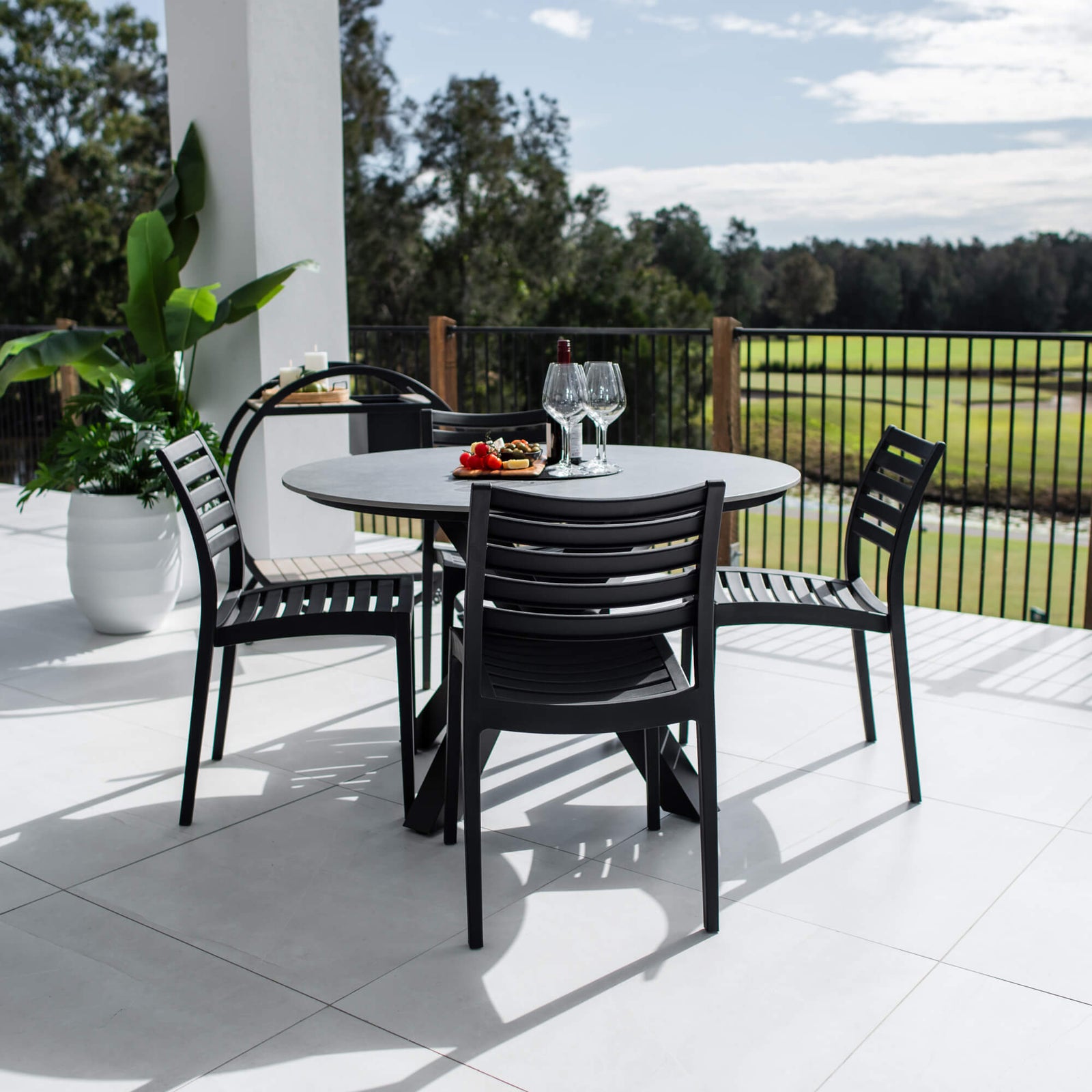 best-outdoor-furniture-Apollo Malibu Round - 5pce (120x120) - Outdoor Dining Set #color_BLACK