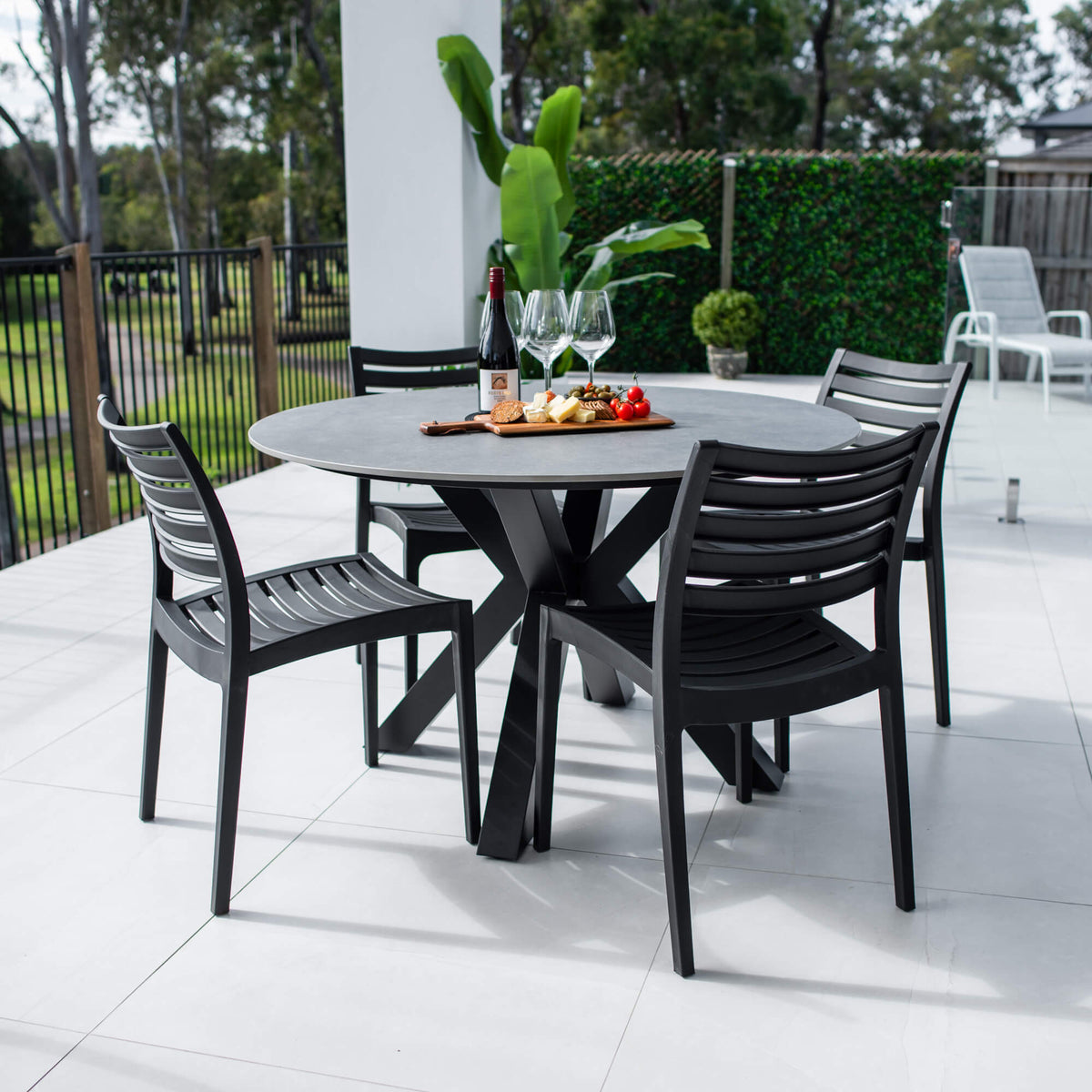 best-outdoor-furniture-Apollo Malibu Round - 5pce (120x120) - Outdoor Dining Set #color_BLACK