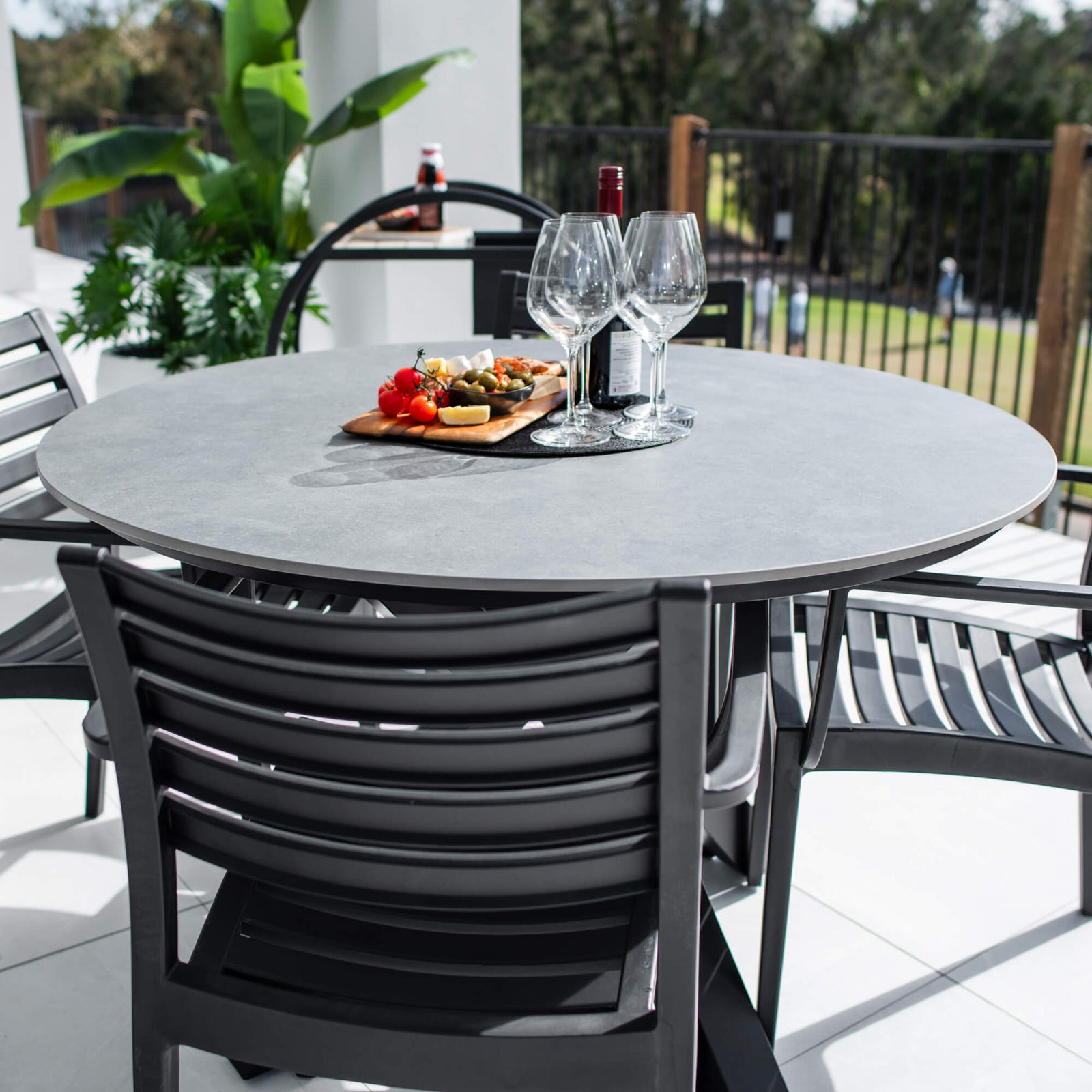best-outdoor-furniture-Apollo XL Malibu Round - 5pce (120x120) - Outdoor Dining Set #color_BLACK