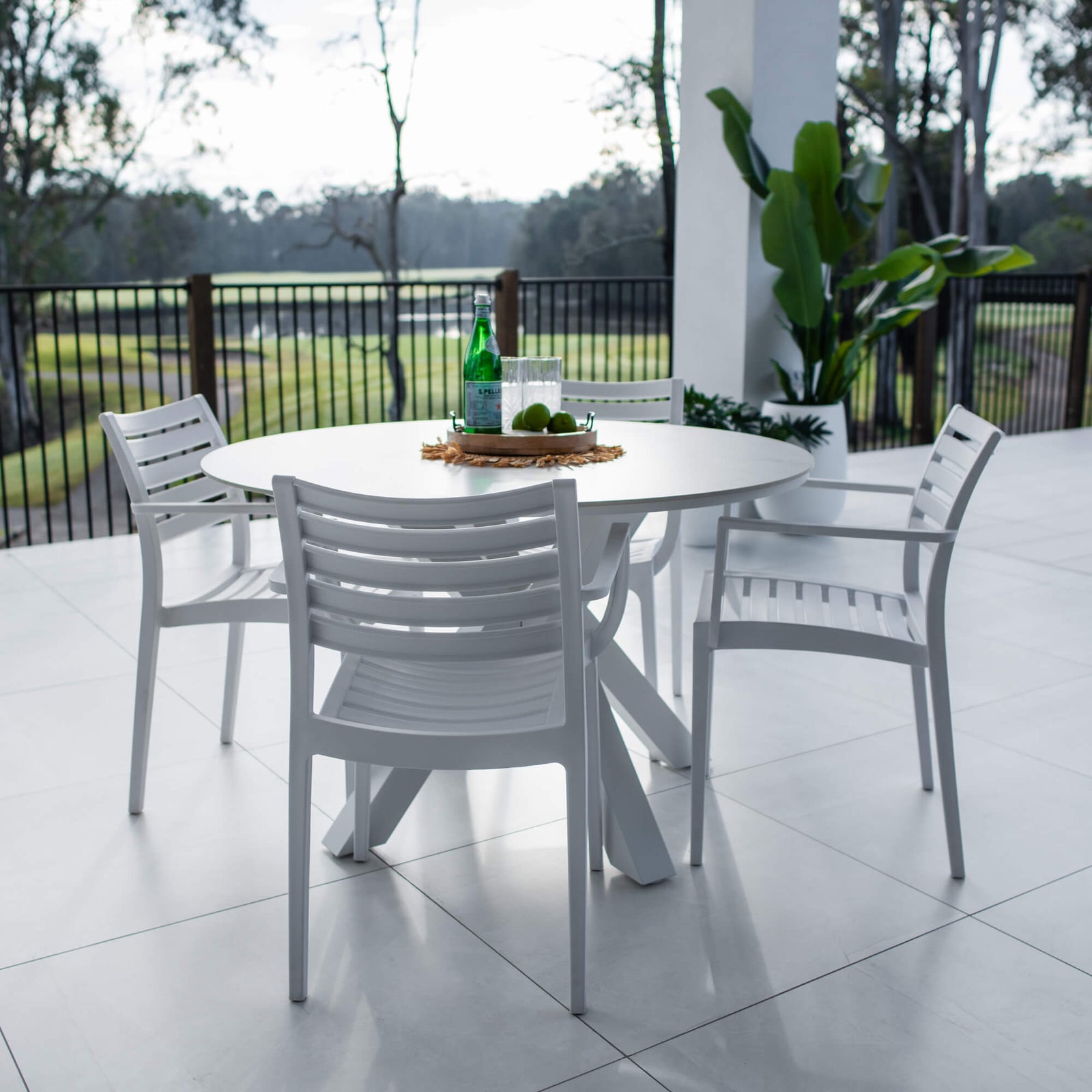 best-outdoor-furniture-Apollo XL Malibu Round - 5pce (120x120) - Outdoor Dining Set #color_WHITE