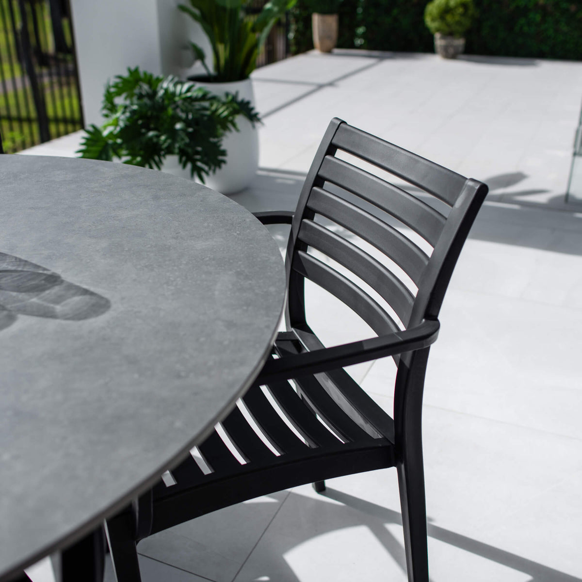 best-outdoor-furniture-Apollo XL Malibu Round - 5pce (120x120) - Outdoor Dining Set #color_BLACK